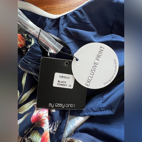 Ebby and I navy tropical Dress Blue size 6 NWT - Picture 15 of 15